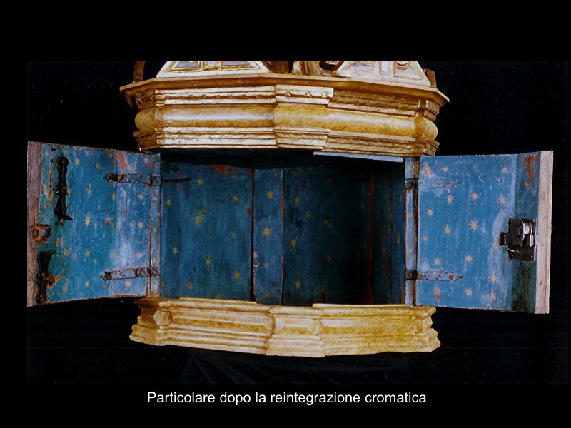 battistero ligneo policromo e dorato restauro