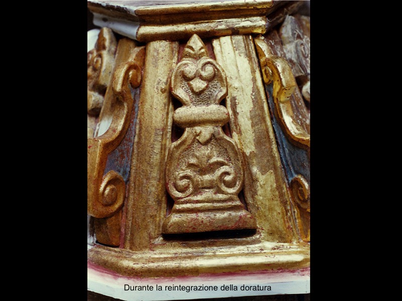 battistero ligneo policromo e dorato restauro